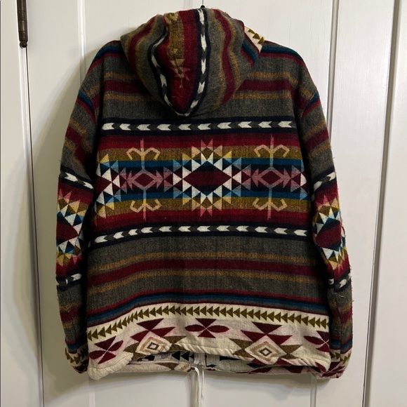 Multicolor Patterned Sweater - Picture 5 of 6